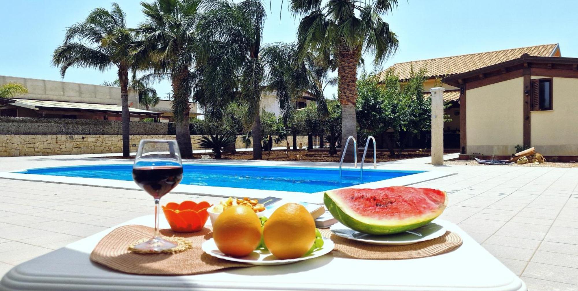 אלקאמו מרינה Villa Paradiso מראה חיצוני תמונה
