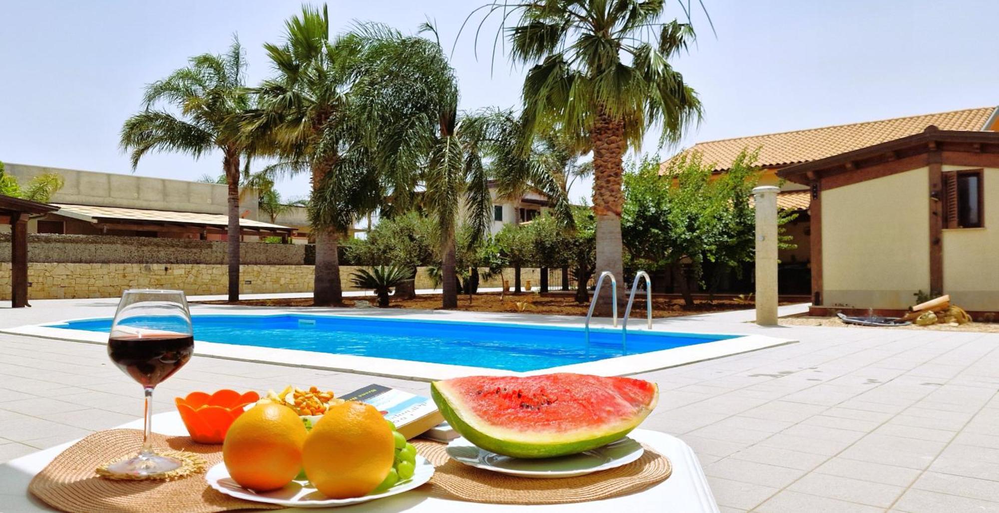 אלקאמו מרינה Villa Paradiso מראה חיצוני תמונה